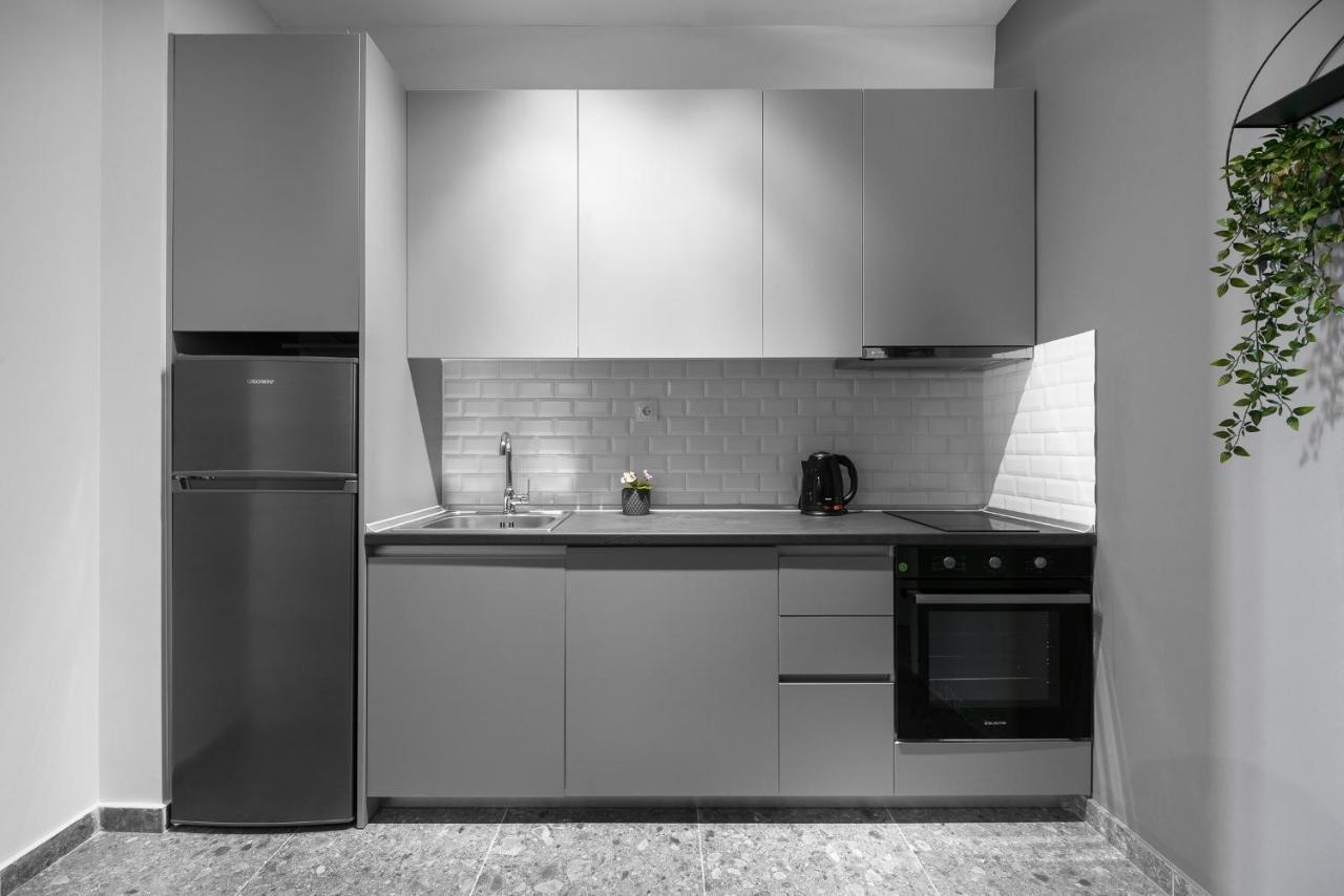 Nemea Apartments, The Luxury Suites Thessaloniki Buitenkant foto